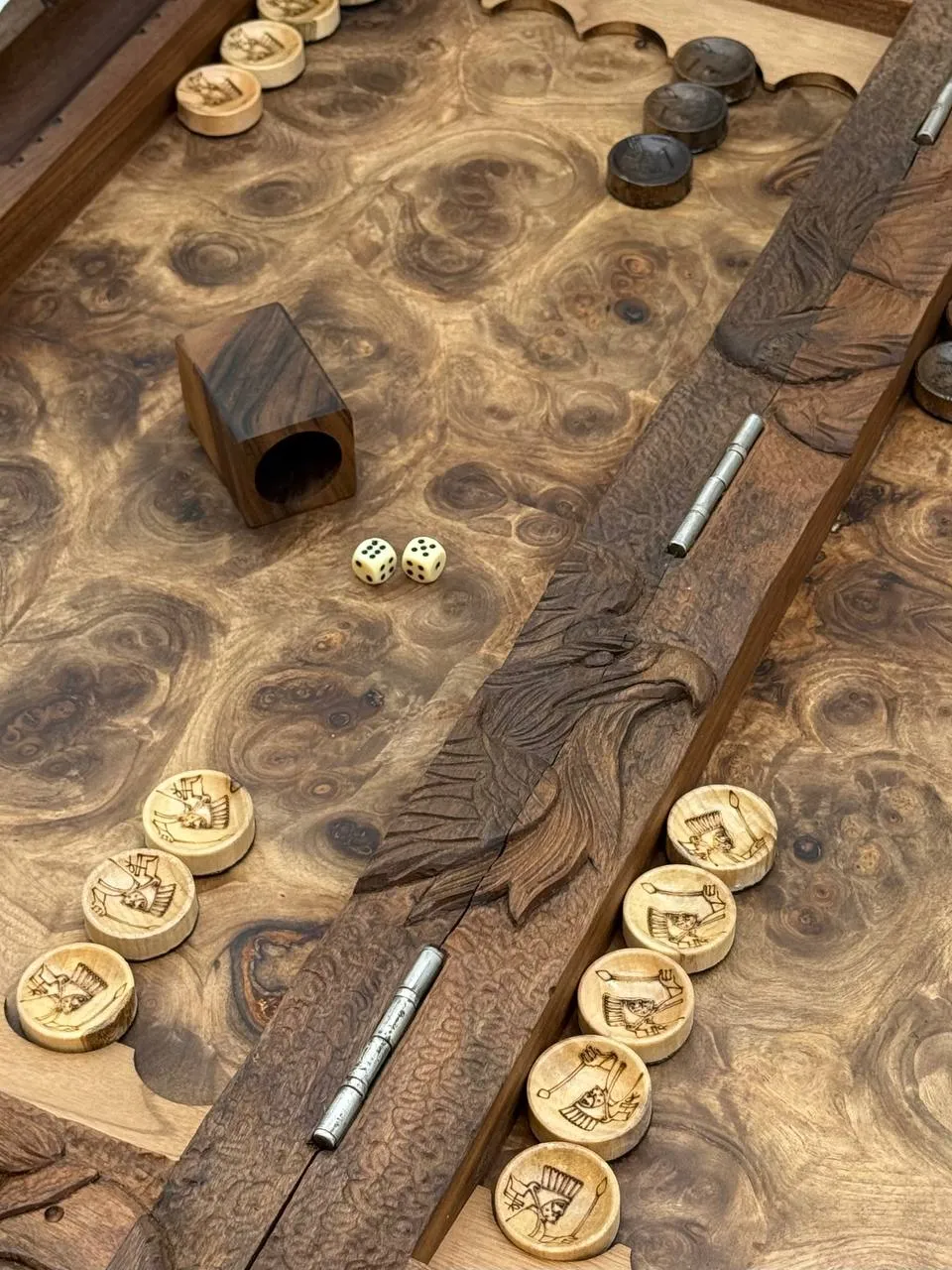 Backgammon & Chess Board Engraved Wood 28 - Image 9