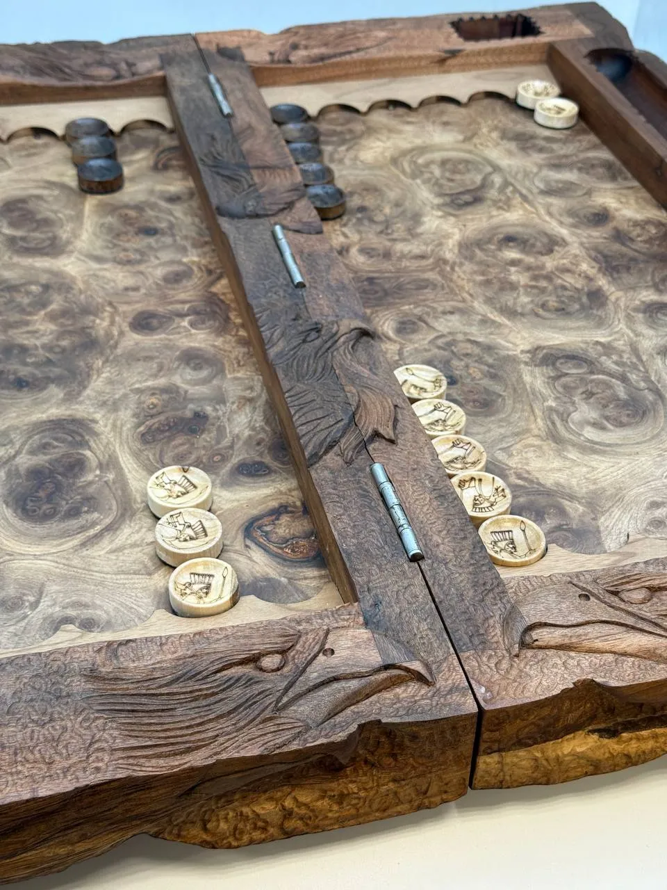Backgammon & Chess Board Engraved Wood 28 - Image 10