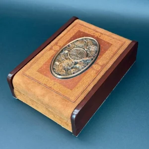 Holy Quran 18 – Wooden Frame with Copper Inlay, Engraved Leather & Suede
