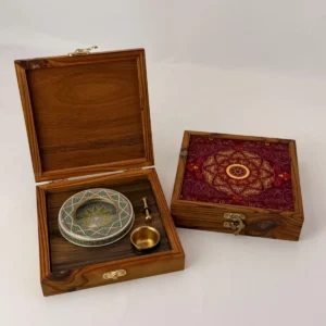 Wooden Velvet Saffron Box 303